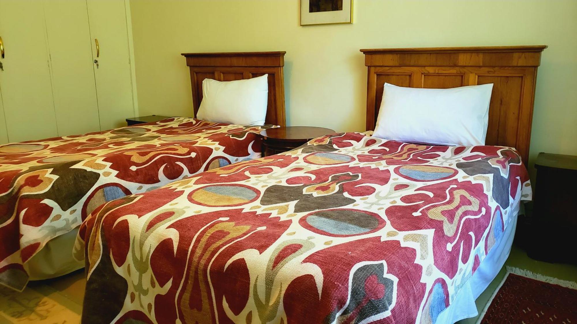 Zereniti House Hotel Muyaka Bagian luar foto